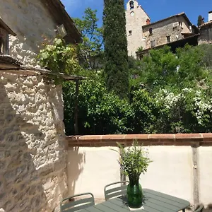 https://le-pigeonnier-du-beffroi.midi-pyreneeshotels.com
